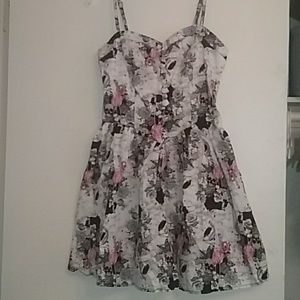 Hell Bunny punk rock. Skull dress. Size sm